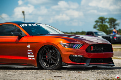 jonathan-abrantes-shows-2015-mustang-at-fl2k18-2018-10-24_18-57-03_340541