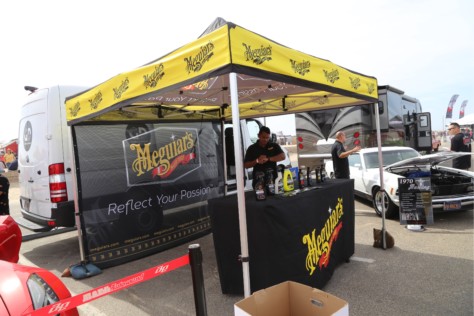 sammy-hagar-hosts-a-beach-bash-with-a-high-octane-car-show-2018-10-10_03-17-55_168356