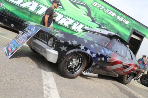 sammy-hagar-hosts-a-beach-bash-with-a-high-octane-car-show-2018-10-10_03-22-12_469315
