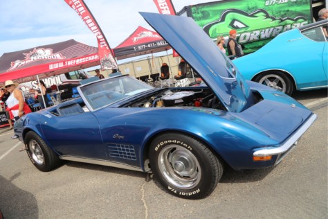 sammy-hagar-hosts-a-beach-bash-with-a-high-octane-car-show-2018-10-10_03-23-14_872044