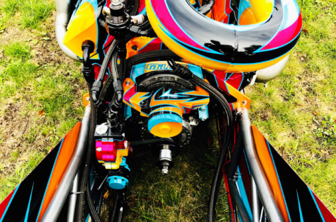 the-new-trend-in-wild-race-car-colors-on-new-zeller-dragster-2018-10-10_21-13-45_370572