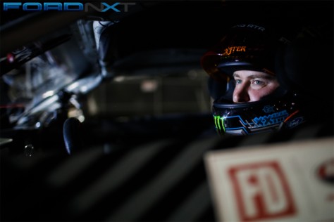 vaughn-gittin-jr-slides-to-victory-at-the-formula-drift-finals-2018-10-22_01-09-03_480361