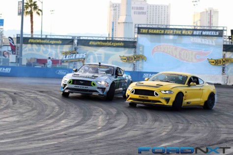 road-trip-to-sema-show-in-our-whipple-blown-2018-mustang-gt-2018-11-16_01-52-12_886560