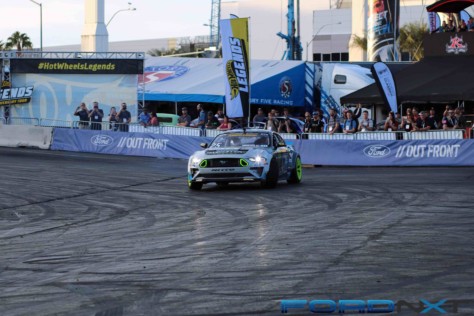 road-trip-to-sema-show-in-our-whipple-blown-2018-mustang-gt-2018-11-16_01-52-33_255202