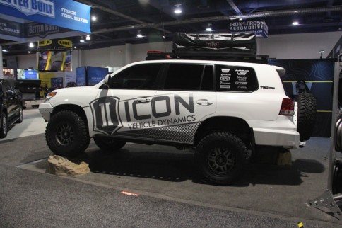 SEMA 2018: ICON Shows Off Complete Customs 2016 Toyota Land Cruiser