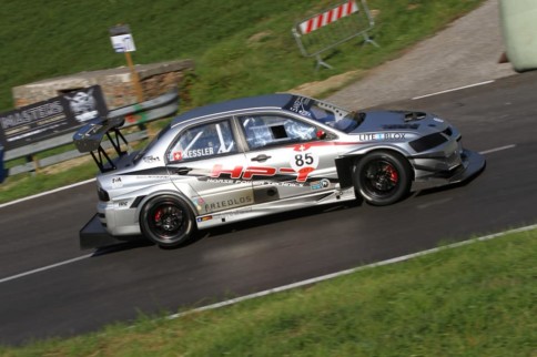 Video: Brutal 700-HP Lancer Evo VIII Obliterates The Hillclimb