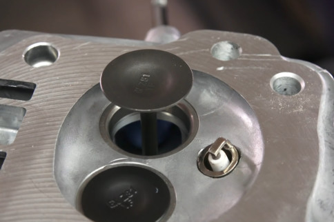 Video: Is Running Your Engine Up To Redline Actually Good For It?
