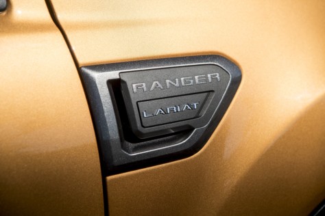 first-drive-the-2019-ford-ranger-is-ready-for-adventure-anywhere-2018-12-17_15-06-39_376957