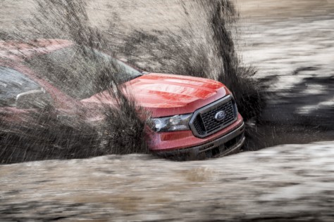 first-drive-the-2019-ford-ranger-is-ready-for-adventure-anywhere-2018-12-17_15-08-59_982041