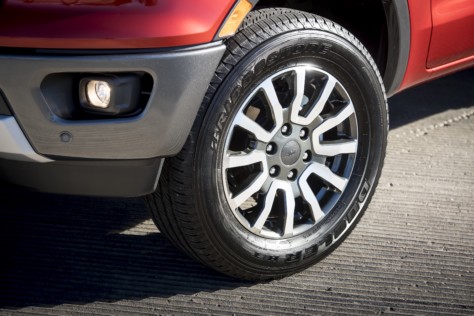 first-drive-the-2019-ford-ranger-is-ready-for-adventure-anywhere-2018-12-17_15-10-08_395343