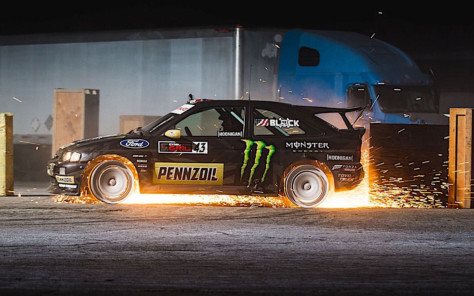 gymkhana-10-is-nineteen-minutes-of-tire-shredding-bliss-2018-12-18_02-23-01_973313