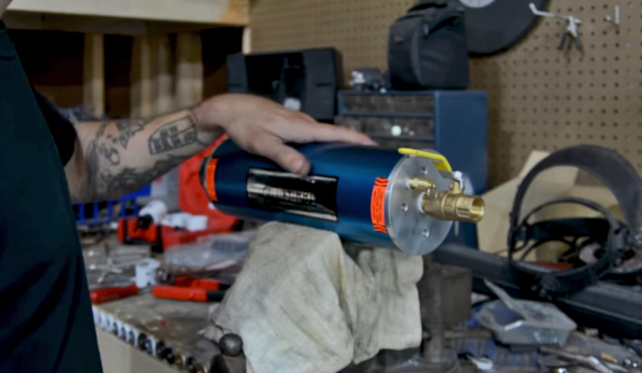 Video: Installing a Canton Accusump System With Shane Whalley