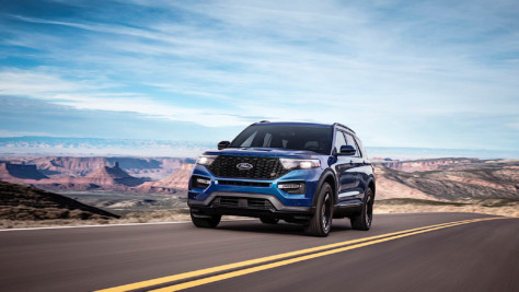 2020-explorer-st-adds-performance-to-your-next-adventure-2019-01-14_22-59-26_182527