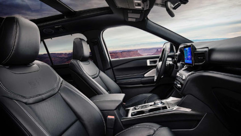 2020-explorer-st-adds-performance-to-your-next-adventure-2019-01-14_23-00-33_575221
