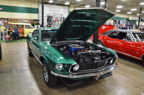 cool-fords-shake-off-the-cabin-fever-in-knoxville-2019-01-15_01-36-42_389852