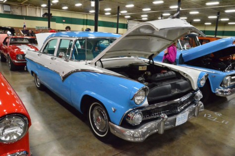 cool-fords-shake-off-the-cabin-fever-in-knoxville-2019-01-15_01-56-03_541265