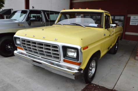 cool-fords-shake-off-the-cabin-fever-in-knoxville-2019-01-15_02-11-47_658981