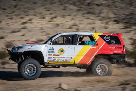 casey-gilbert-claims-4wp-emc-crown-at-koh-2019-02-13_23-00-30_312986