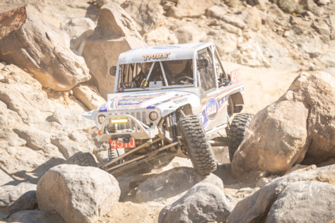 casey-gilbert-claims-4wp-emc-crown-at-koh-2019-02-13_23-01-16_668801