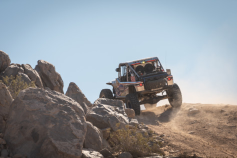 casey-gilbert-claims-4wp-emc-crown-at-koh-2019-02-13_23-01-35_576105