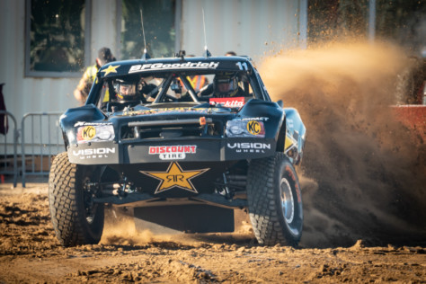 desert-trucks-invade-hammertown-2019-02-15_04-29-52_892407