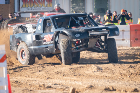 desert-trucks-invade-hammertown-2019-02-15_04-31-06_412122
