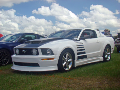 mustangs-stampede-to-carlisles-winter-autofest-2019-02-25_19-11-07_964983