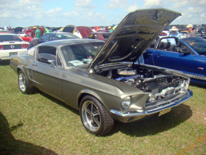 mustangs-stampede-to-carlisles-winter-autofest-2019-02-25_19-11-16_115764