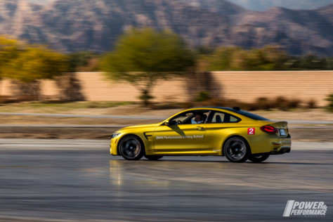 bmws-search-for-the-ultimate-driver-2019-03-13_23-18-34_154212