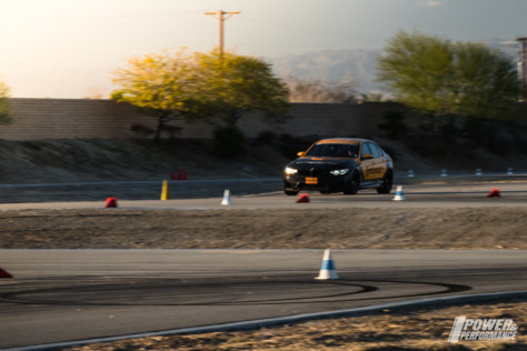 bmws-search-for-the-ultimate-driver-2019-03-13_23-28-31_439553