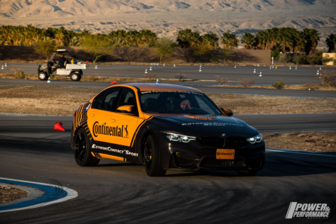 bmws-search-for-the-ultimate-driver-2019-03-13_23-32-19_586623