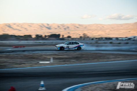 bmws-search-for-the-ultimate-driver-2019-03-13_23-38-03_917214