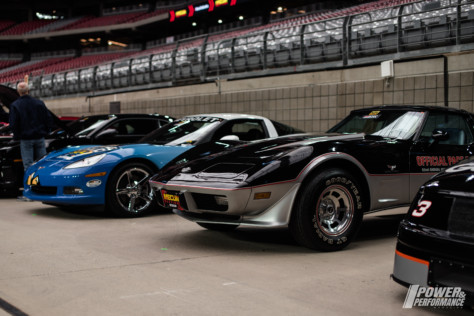 mecum-auctions-phoenix-2019-a-collection-devoted-to-dale-earnhardt-2019-03-26_23-08-02_766569