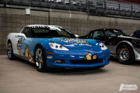 mecum-auctions-phoenix-2019-a-collection-devoted-to-dale-earnhardt-2019-03-26_23-08-50_984475