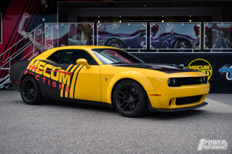 mecum-phoenix-2019-window-shopping-with-nicole-2019-03-20_22-16-20_558878