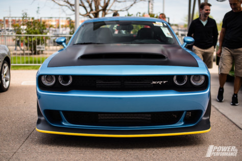 mecum-phoenix-2019-window-shopping-with-nicole-2019-03-20_22-16-36_552626