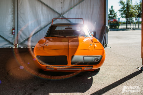 mecum-phoenix-2019-window-shopping-with-nicole-2019-03-20_22-19-21_325157