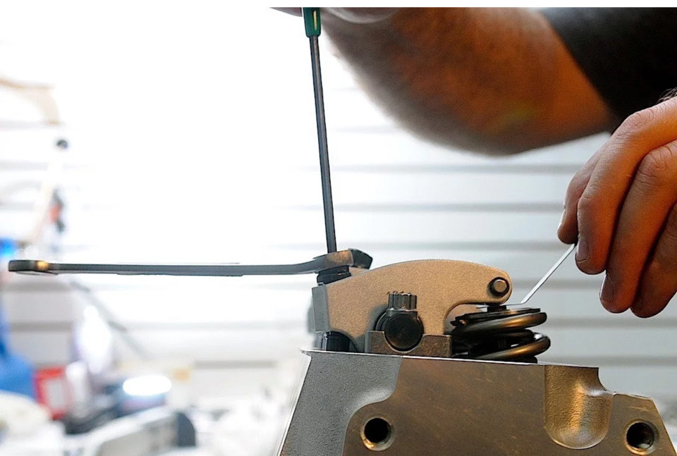 setting valves