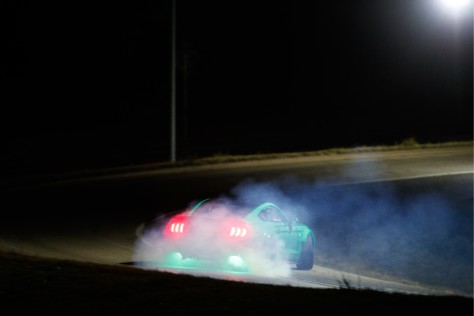 vaughn-gittin-jr-drifts-a-cloverleaf-in-a-900hp-mustang-rtr-2019-03-14_22-19-06_179678