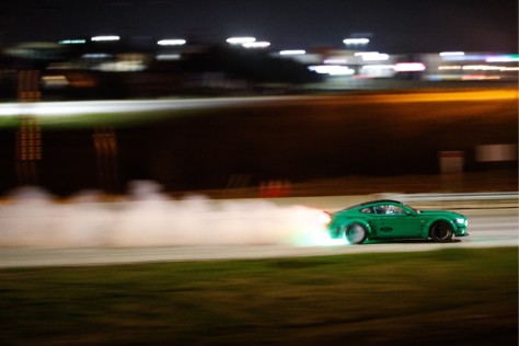 vaughn-gittin-jr-drifts-a-cloverleaf-in-a-900hp-mustang-rtr-2019-03-14_22-19-24_085936