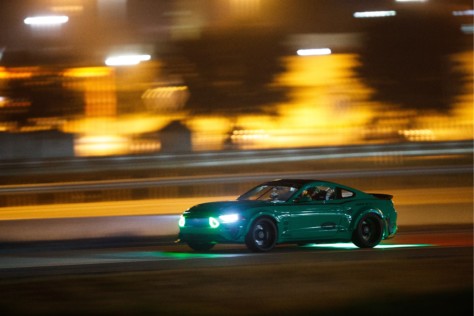 vaughn-gittin-jr-drifts-a-cloverleaf-in-a-900hp-mustang-rtr-2019-03-14_22-22-39_632255