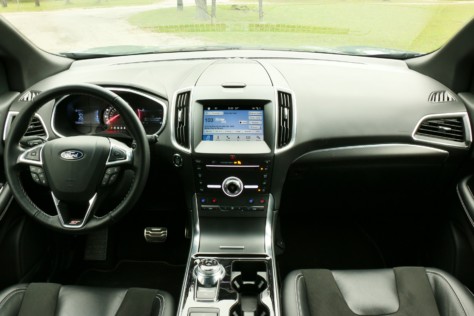 2019-ford-edge-st-review-2019-04-15_04-32-23_045416