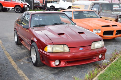 a-look-at-the-ford-market-place-at-the-tennessee-rod-run-2019-04-28_21-04-28_968961