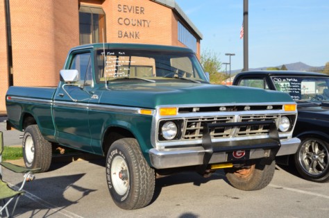 a-look-at-the-ford-market-place-at-the-tennessee-rod-run-2019-04-28_21-32-36_885671