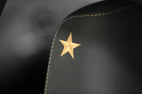 dodge-introduces-stars-stripes-edition-on-challenger-and-charger-2019-04-18_16-04-14_349220