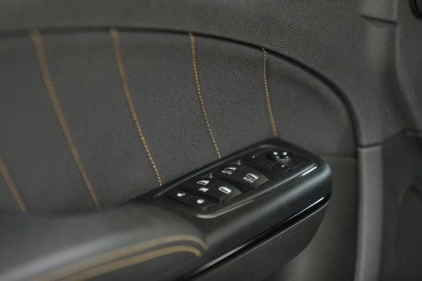 dodge-introduces-stars-stripes-edition-on-challenger-and-charger-2019-04-18_16-04-25_365209