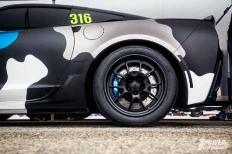 menacing-2016-c7-corvette-defines-power-and-performance-2019-04-03_17-02-28_280710