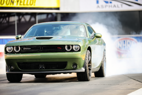 nhra-licensed-to-drag-2019-dodge-challenger-r-t-scat-pack-1320-2019-04-23_17-06-10_280090