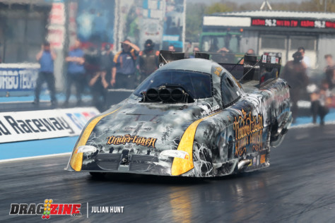 santa-pod-raceway-festival-of-power-2019-2019-04-27_19-11-58_408816