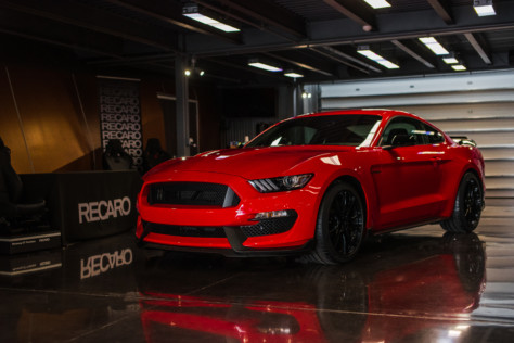 driven-2019-ford-mustang-gt350-2019-05-15_22-55-08_910654